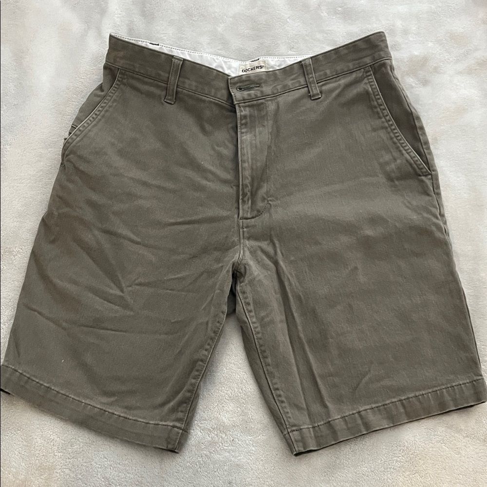 Dockers Olive Green Flat Front Cotton Shorts